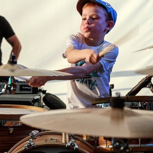 Уроки на ударной установке